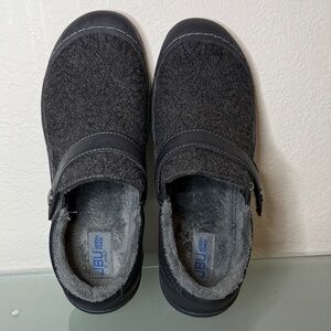 JBU Graphite Women's Memory Foam Slip-On Shoes